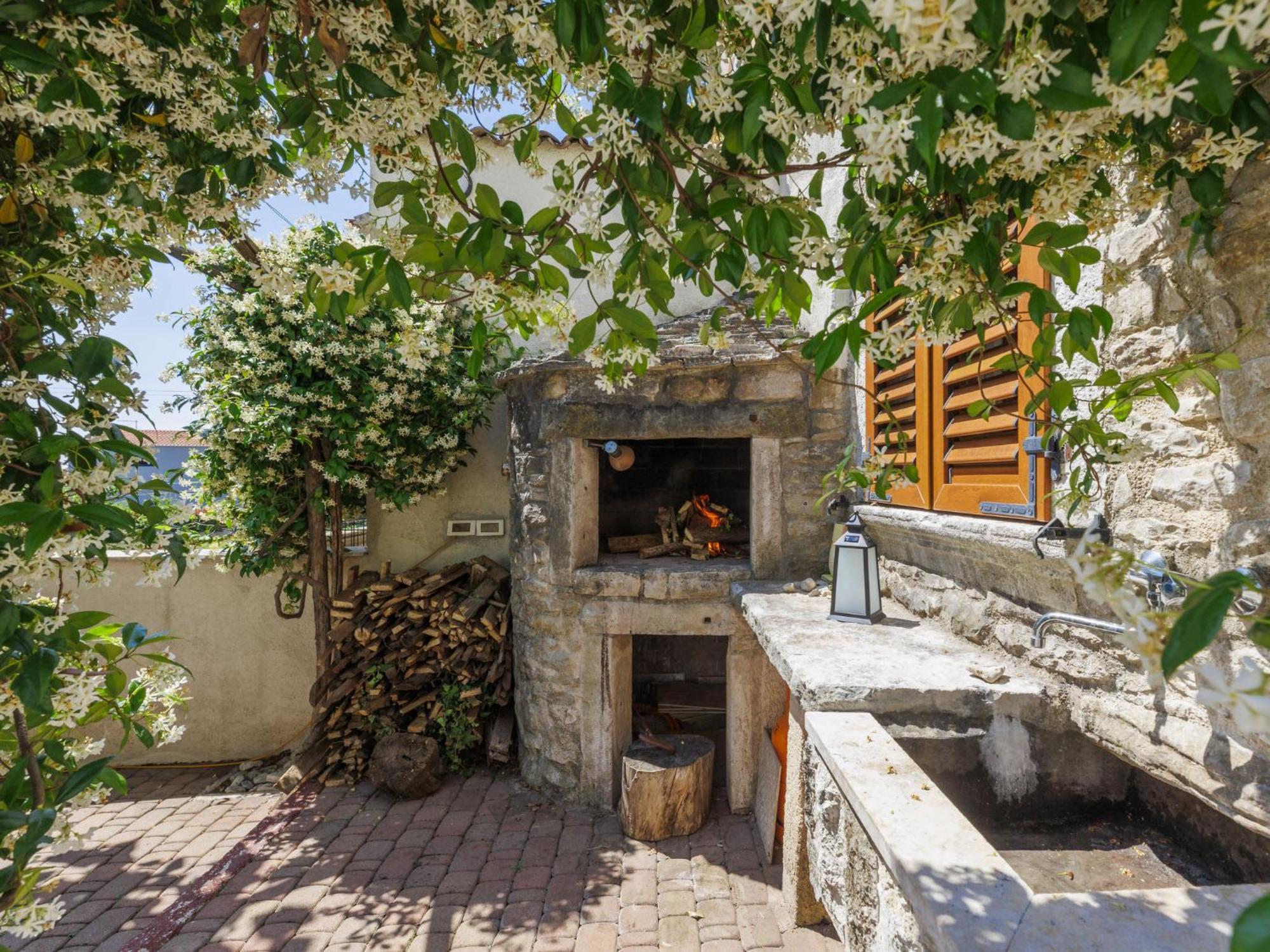 Kaštelir Holiday Home Pinia I - Kst126 By Interhome מראה חיצוני תמונה